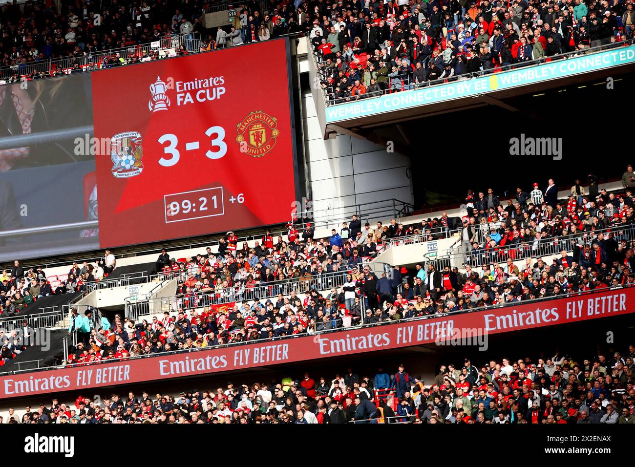 Le score final de 3-3 est affiché - Coventry City v Manchester United, la demi-finale de la Coupe FA Emirates, stade de Wembley, Londres, Royaume-Uni - 21 avril 2024 Banque D'Images