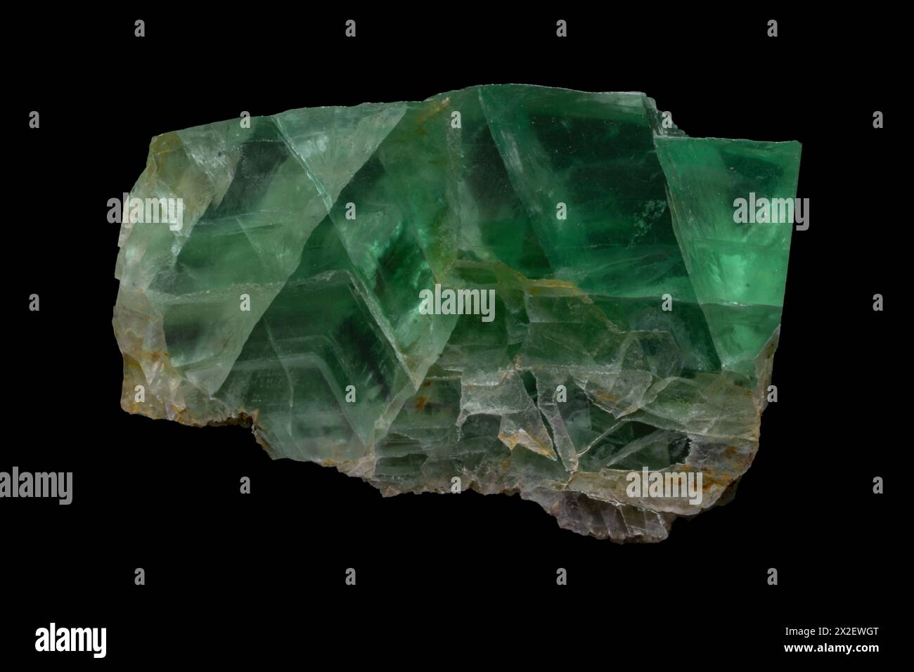 Gros plan sur un échantillon minéral de cristaux de fluorite Banque D'Images