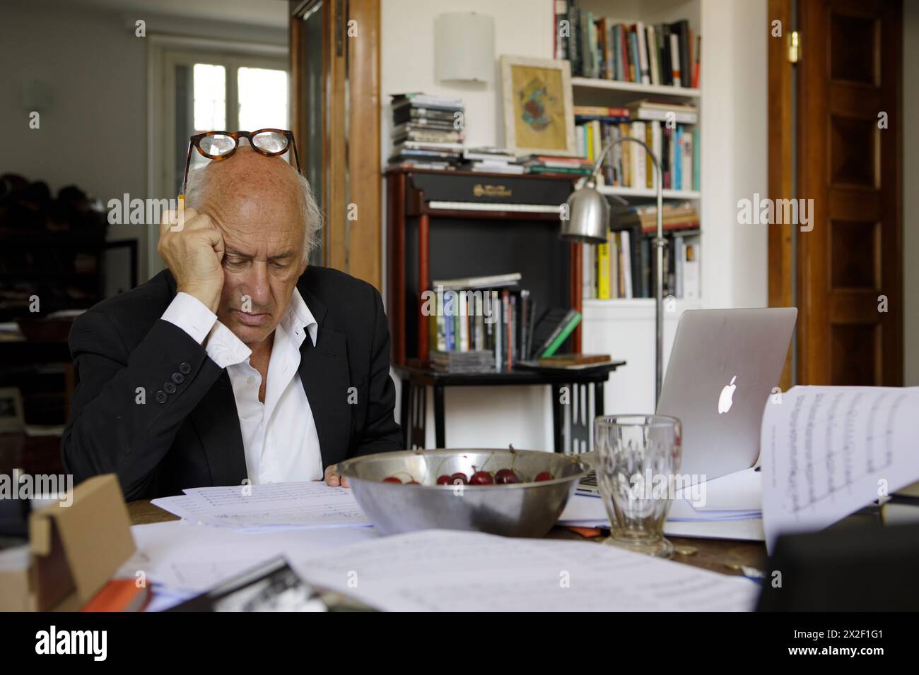 Portrait de Michael Nyman (compositeur) chez lui 29/05/2017 ©Isabella de Maddalena/opale.photo Banque D'Images