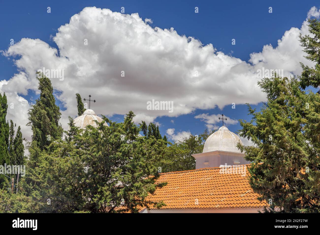 Dômes de l'église notre-Dame de Candelaria à Humahuaca, Jujuy, Argentine. Banque D'Images