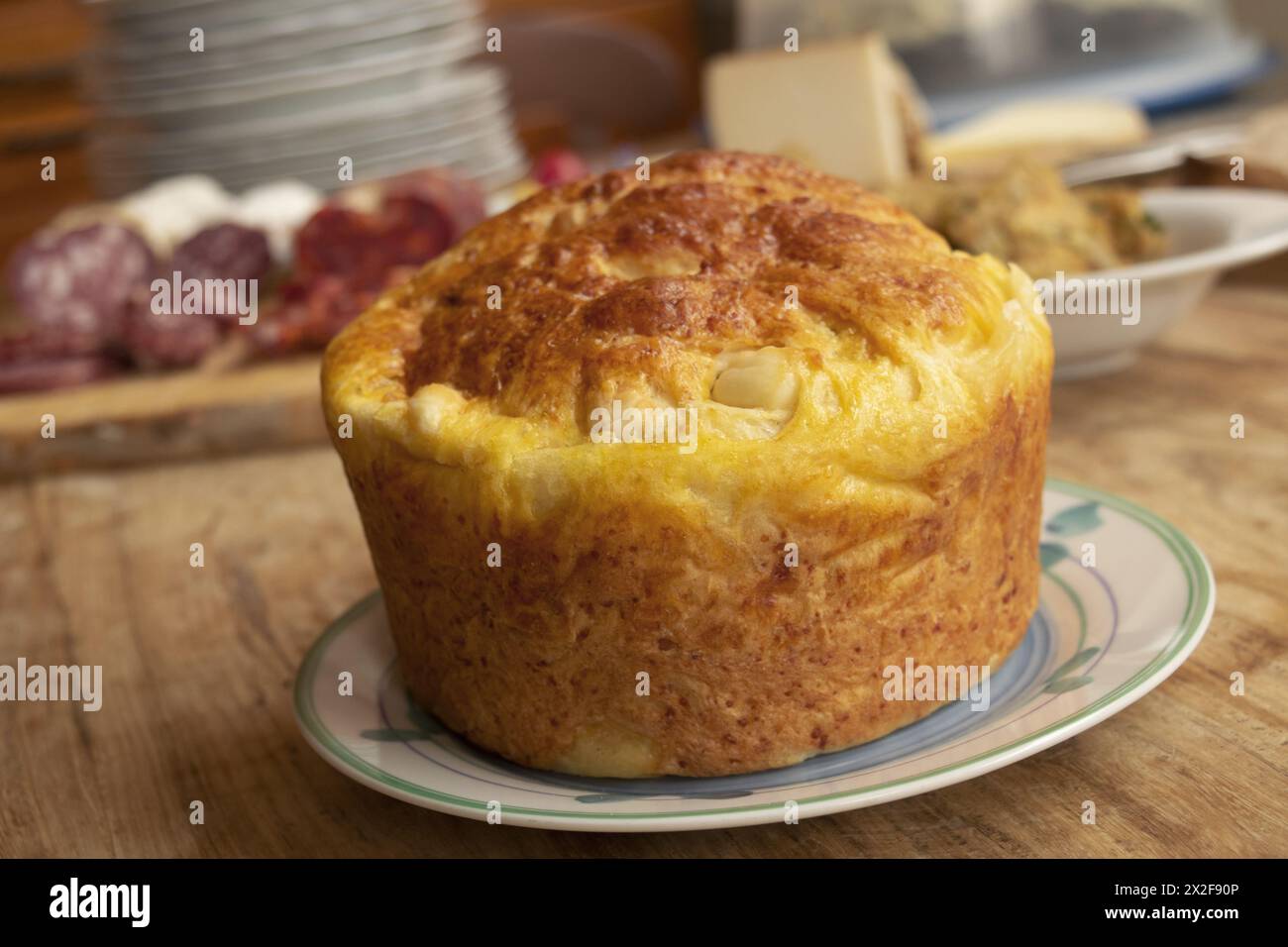 gâteau salé français avec jambon et fromage Banque D'Images