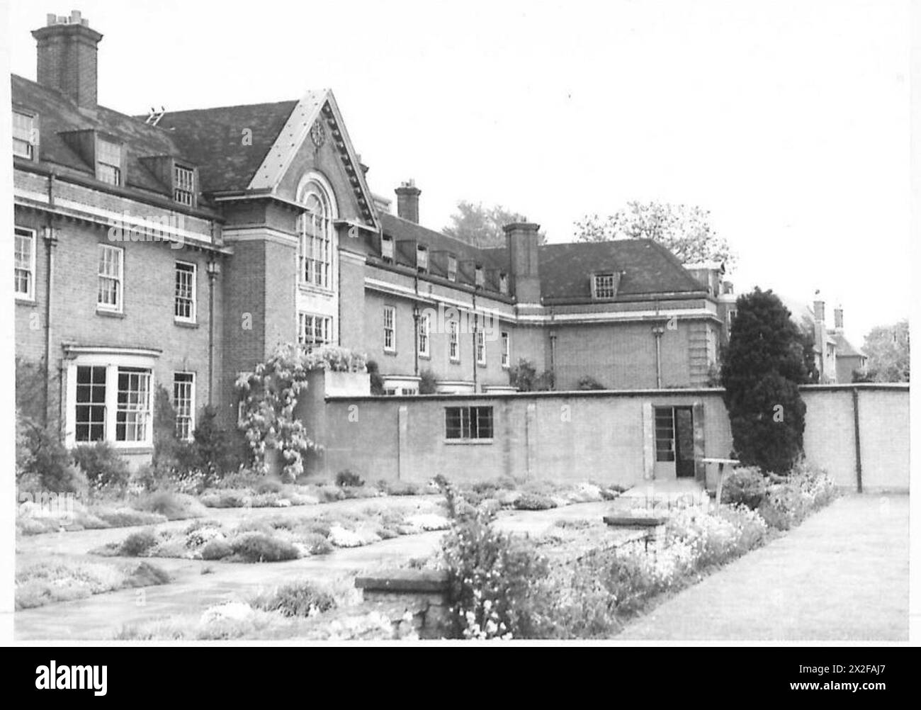 Une vue du Head Hospital du Collège Hugh, Oxford montrant les bâtiments et les installations utilisés par l'armée britannique. Banque D'Images