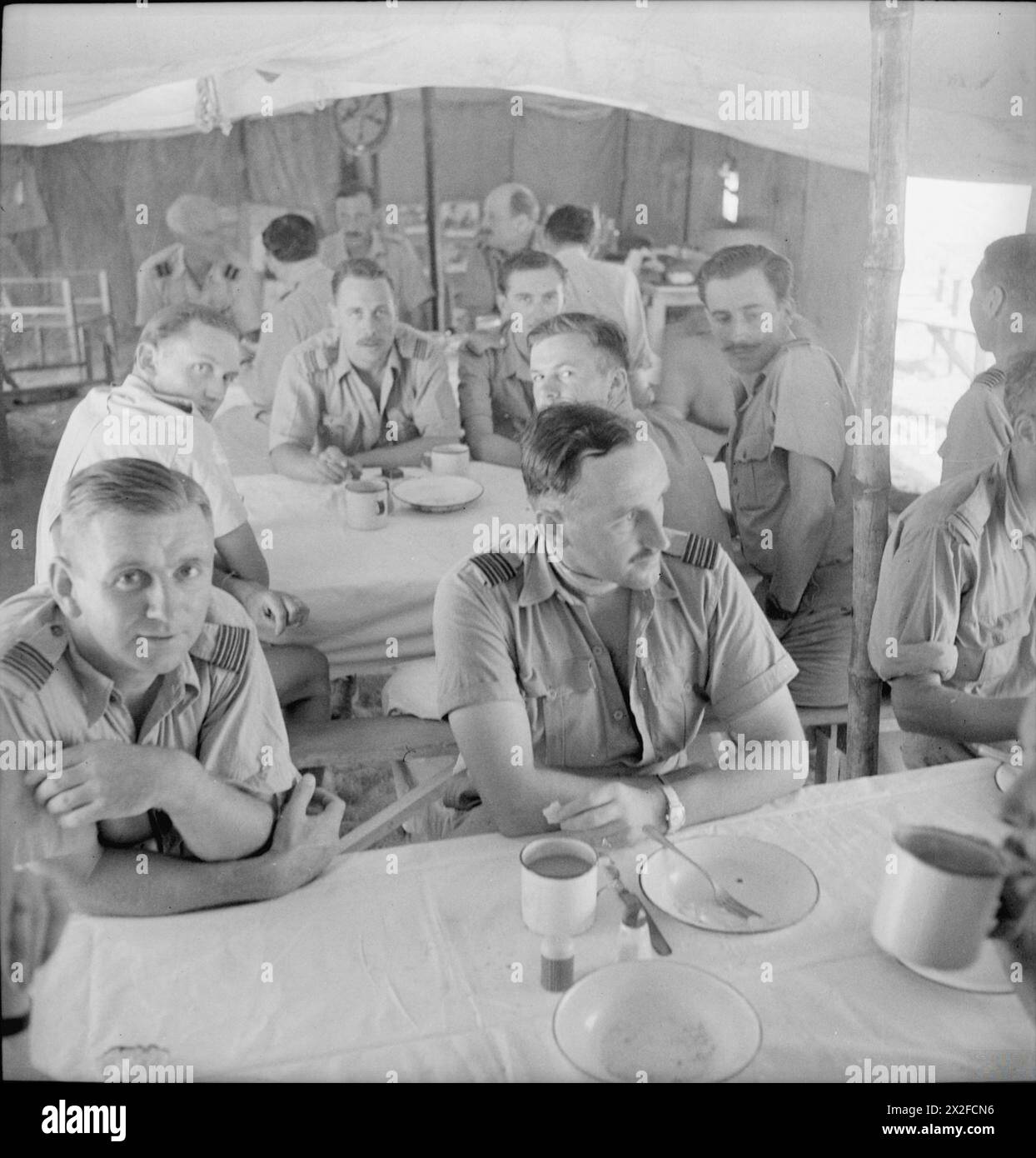 Le photographe Cecil Beaton capture la vie civile, les sites culturels et la présence militaire au moyen-Orient entre février et juillet 1942. Banque D'Images