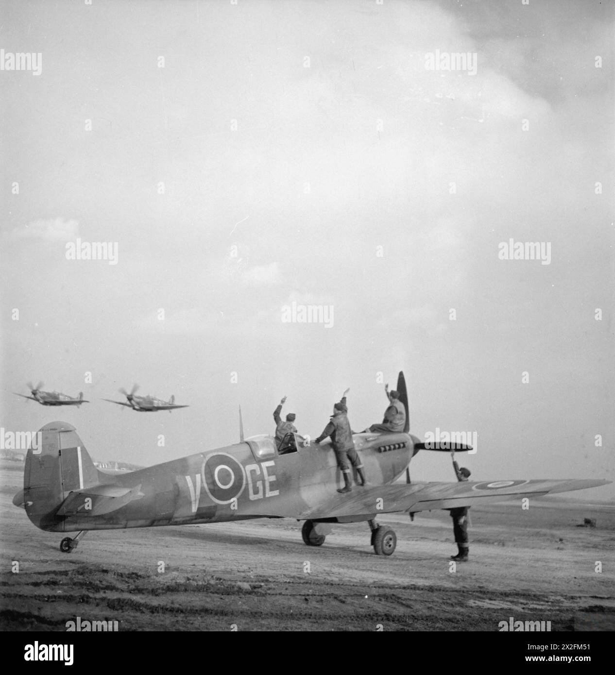 Une photographie officielle enregistre une personne, un événement ou un lieu à des fins de documentation et de référence historique, fournissant un enregistrement visuel factuel. Banque D'Images