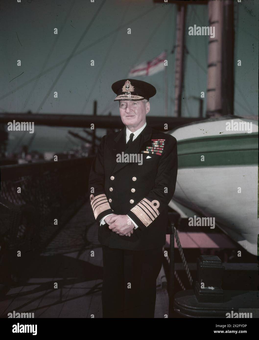 Portrait de l'amiral Sir Bruce Fraser, commandant en chef de la flotte orientale à partir de 1944, qui signe la reddition japonaise le 2 septembre 1945 pour la Grande-Bretagne. Banque D'Images