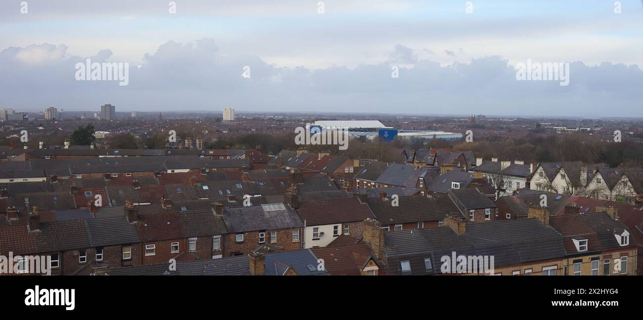 Angleterre, Liverpool - 29 décembre 2023 : vue du stade Anfield au parc Goodison. Banque D'Images