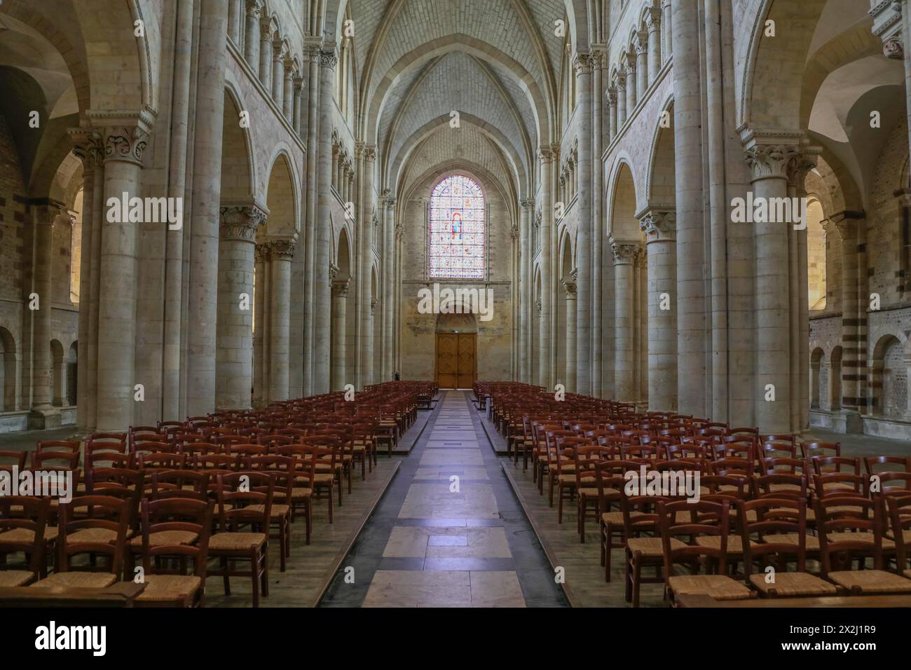 Nef, Cathédrale Saint-Julien-du-Mans romane-gothique, le Mans, Sarthe Department, pays de la Loire, France Banque D'Images