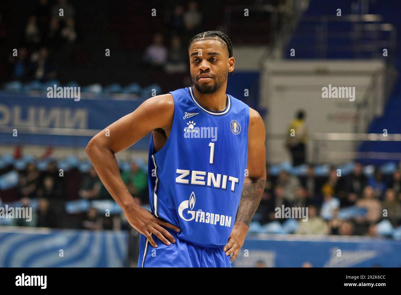 Saint-Pétersbourg, Russie. 22 avril 2024. Juwan Christopher Morgan (1) de Zenit en action lors du match de basket-ball de la VTB United League, le premier match de la finale 1/4 de la VTB United League, entre Zenit Saint-Pétersbourg et Uralmash Ekaterinbourg à 'Kck Arena'. Score final ; Zenit 98:82 Uralmash. La partition dans la série ; Zenit 1:0 Uralmash. (Photo de Maksim Konstantinov/SOPA images/SIPA USA) crédit : SIPA USA/Alamy Live News Banque D'Images