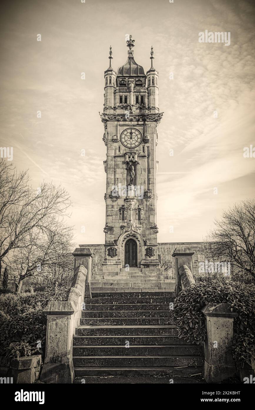 Whitehead public Clock Tower and public Park, Bury, Lancashire, Angleterre, Royaume-Uni Banque D'Images