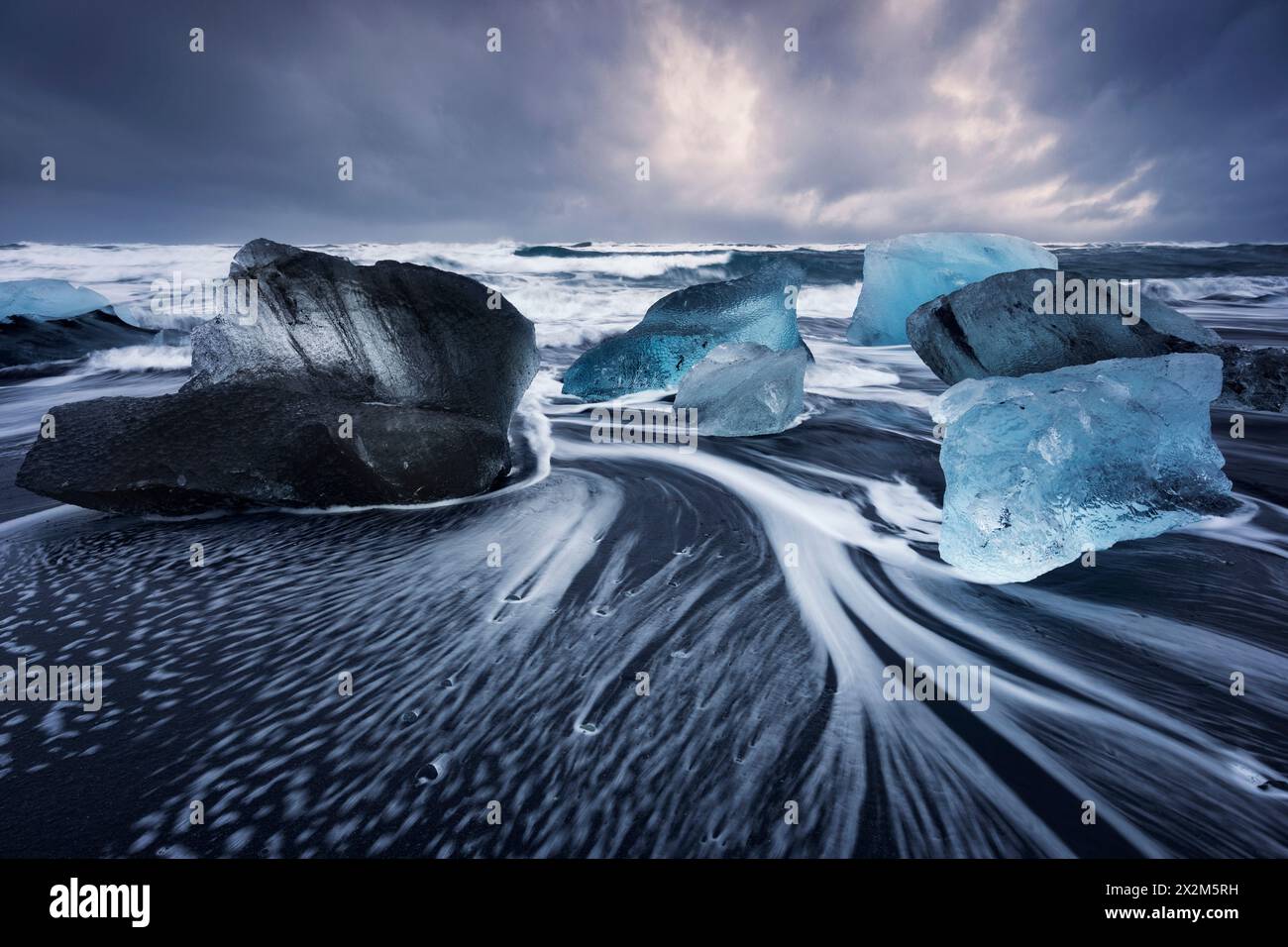 Géographie / voyage, Islande, côte sud, plage de glace, AUTORISATION-DROITS-SUPPLÉMENTAIRES-INFO-NON-DISPONIBLE Banque D'Images