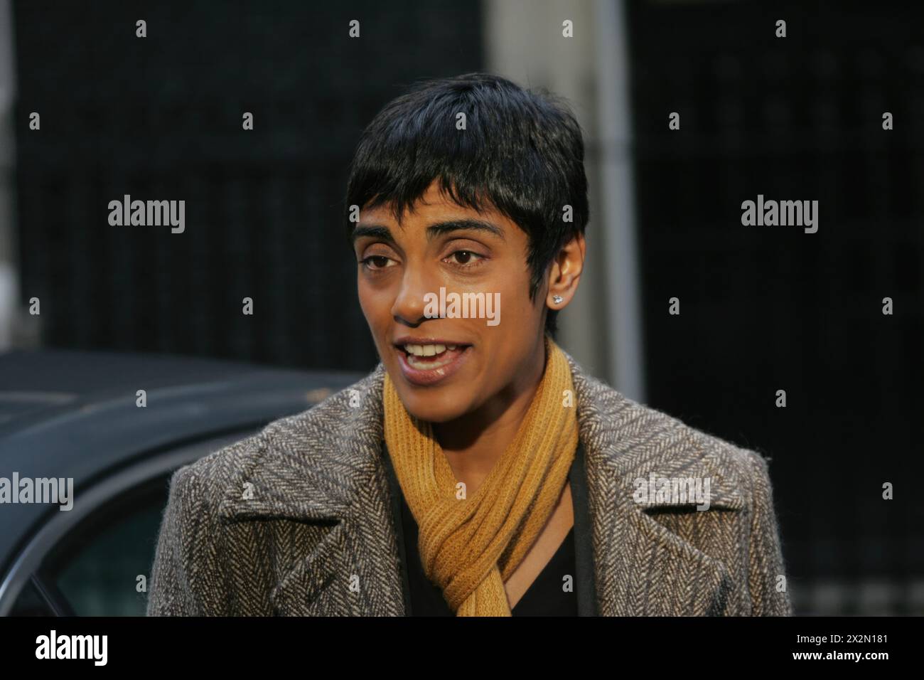 Rita Chakrabarti dans Downing Street en 2006 Banque D'Images