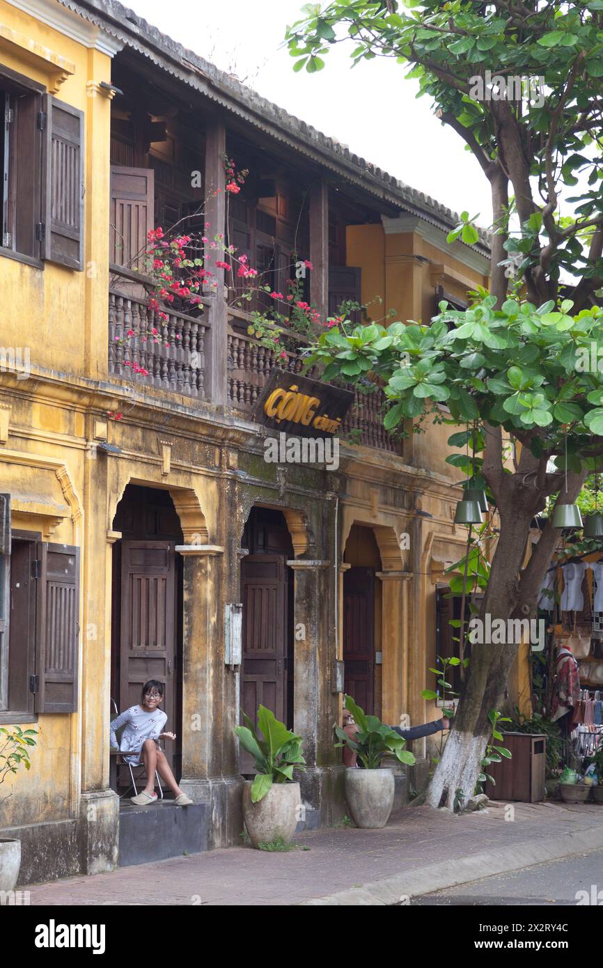 Scène de rue, Hoi an, Vietnam, cafés Banque D'Images