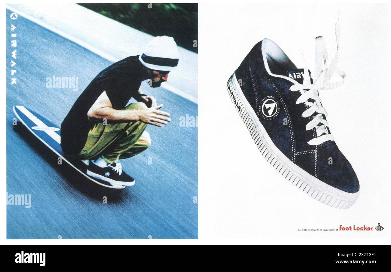Patins à Roulettes. Attribut Des Années 80, 90. Objet Nostalgique Style Plat Illustration Vectorielle 31175177