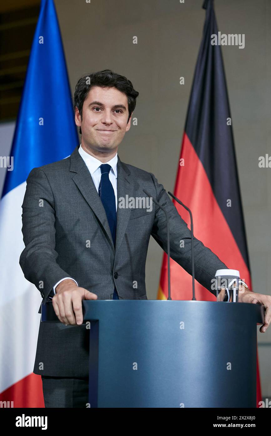 05.02.2024, Berlin, Berlin, Allemagne - le premier ministre français Gabriel Attal lors de la conférence de presse de sa visite inaugurale à la Chancellerie. 00R24020 Banque D'Images