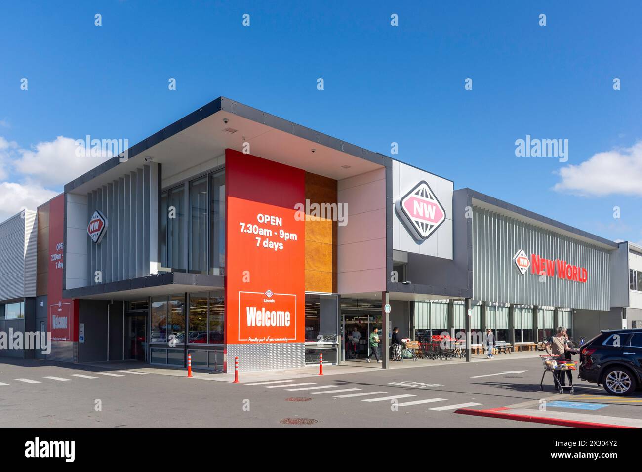 New World Lincoln Supermarket, Gerald Street, Lincoln, Canterbury, Île du Sud, nouvelle-Zélande Banque D'Images