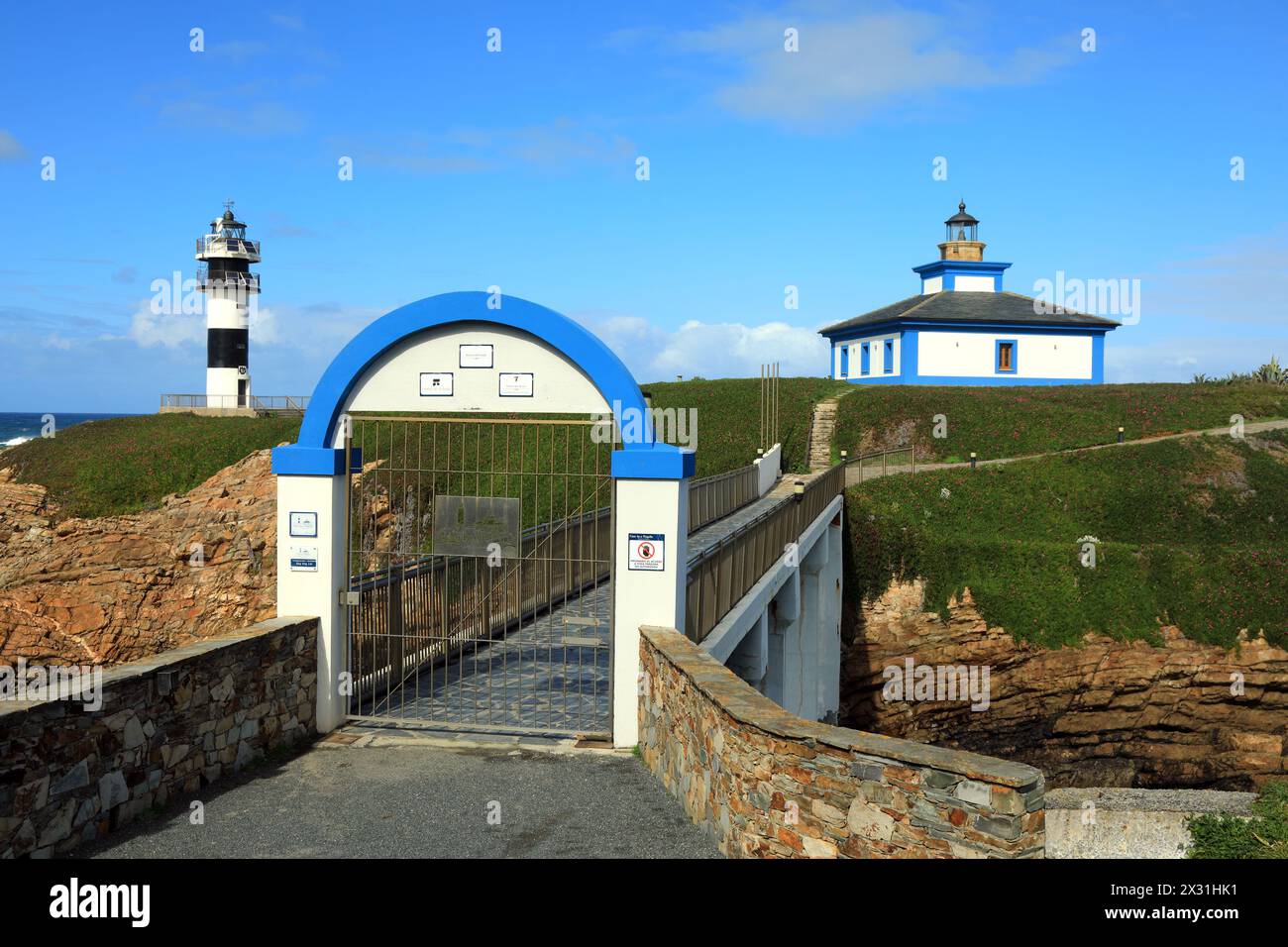 Géographie / voyage, Espagne, La Corogne, Ribadeo, phare de Ribadeo, construit en 1980, phare d'Illa Pancha, AUTORISATION-DROITS-SUPPLÉMENTAIRES-INFO-NON-DISPONIBLE Banque D'Images