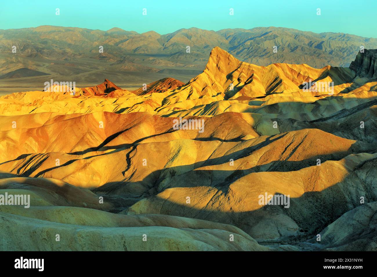 Géographie / voyage, États-Unis, Californie, Vallée de la mort, Zabriskie point, SUNRISE, AUTORISATION-DROITS-SUPPLÉMENTAIRE-INFO-NON-DISPONIBLE Banque D'Images