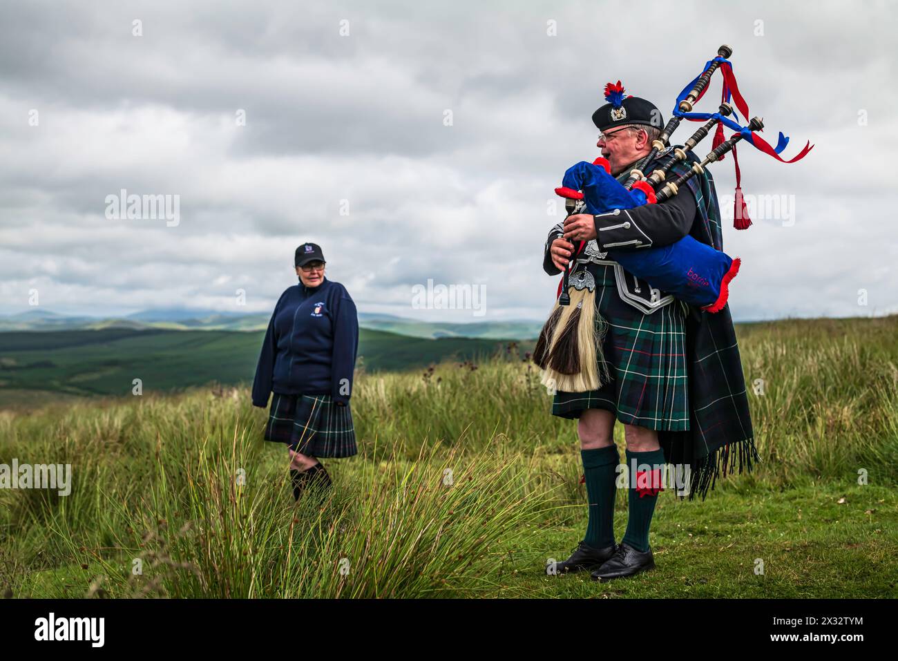 Redeswire, Jedburgh, Scottish Borders, Écosse, Royaume-Uni. 1er juillet 2023. Pipe Major Tosh MacDonald. Le Jetharts Callants Festival se rend à Redeswire, si Banque D'Images