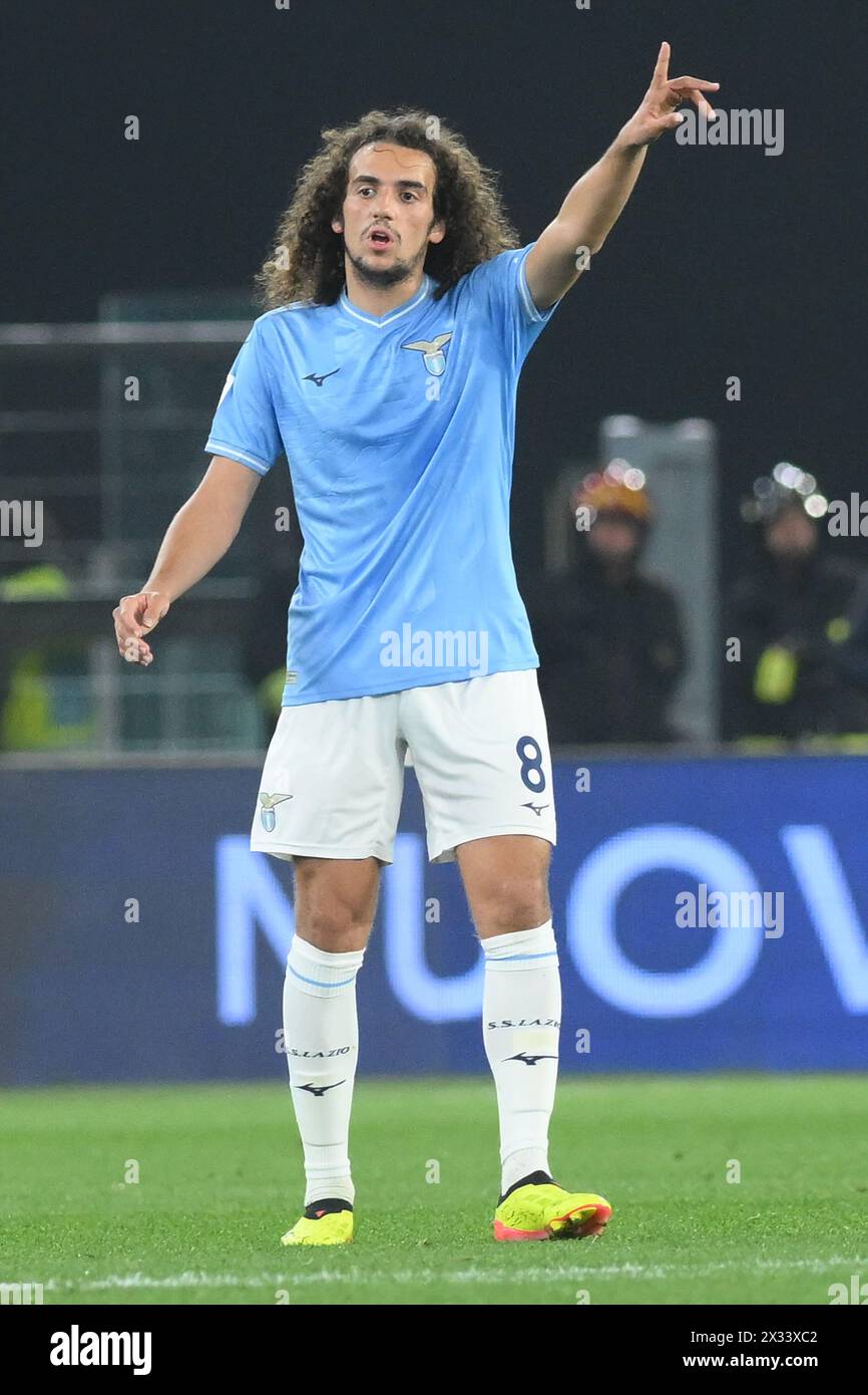 Rome, Italie. 23 avril 2024. Matteo Guendouzi de SS Lazio Gestures lors du match de demi-finale deuxième manche - Coppa Italia entre SS Lazio vs Juventus FC au stade Olimpic le 23 avril 2024 à Roma, italie score final 2-1 (crédit image : © Agostino Gemito/Pacific Press via ZUMA Press Wire) USAGE ÉDITORIAL SEULEMENT! Non destiné à UN USAGE commercial ! Banque D'Images