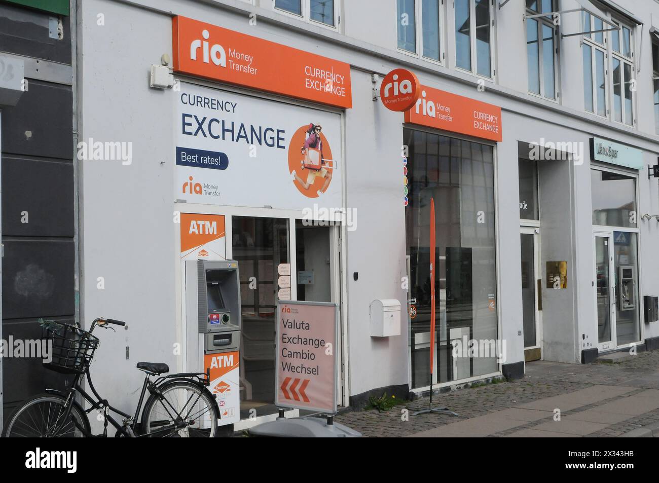Copenhague/ Danemark/24 avril 2024/Ria bureau de change de transfert d'argent dans la capitale danoise. (Photo.Francis Joseph Dean/Dean Pictures) (pas pour usage commercial) Banque D'Images