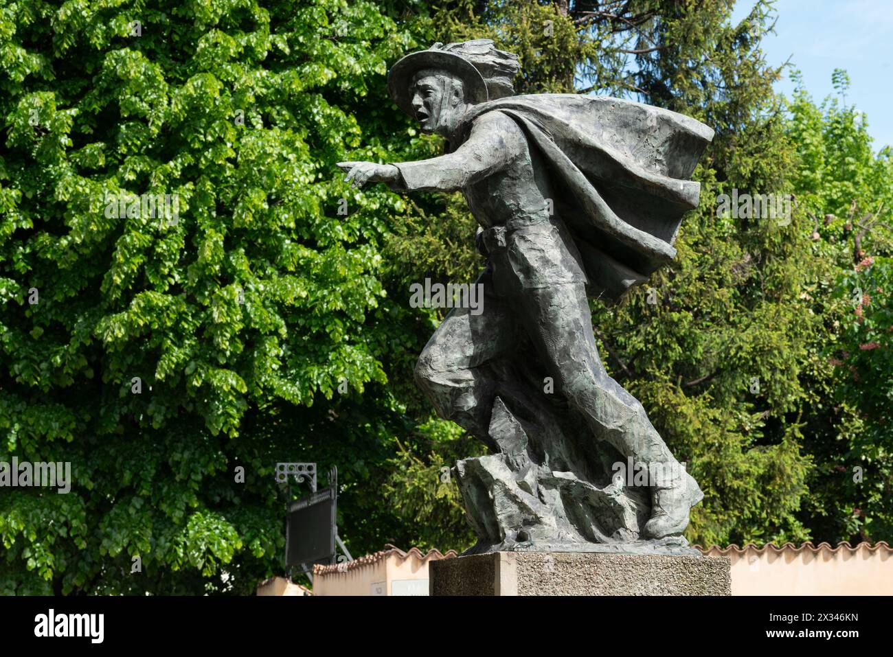 Italie, Lombardie, Treviglio, Monument aux Bersaglieri, corps de l'armée italienne par Stefano Locatelli en date du 1970 Banque D'Images