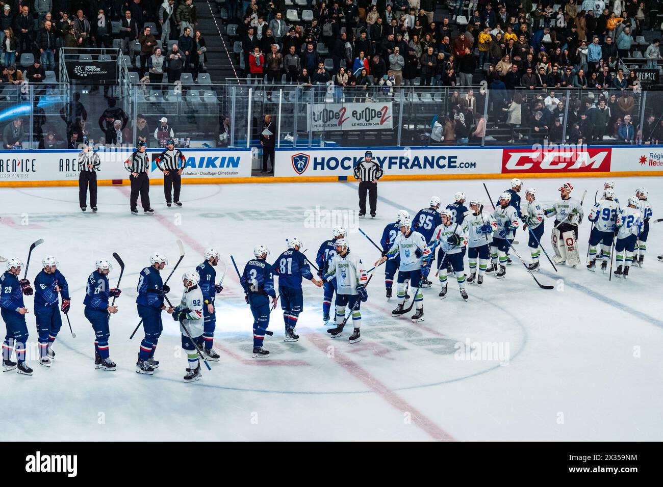 Cergy Pontoise, France. 24 avril 2024. Illustration lors du match international amical de hockey sur glace entre la France et la Slovénie le 24 avril 2024 à Aren'Ice à Cergy-Pontoise, France - photo Alexandre Martins/DPPI crédit : DPPI Media/Alamy Live News Banque D'Images