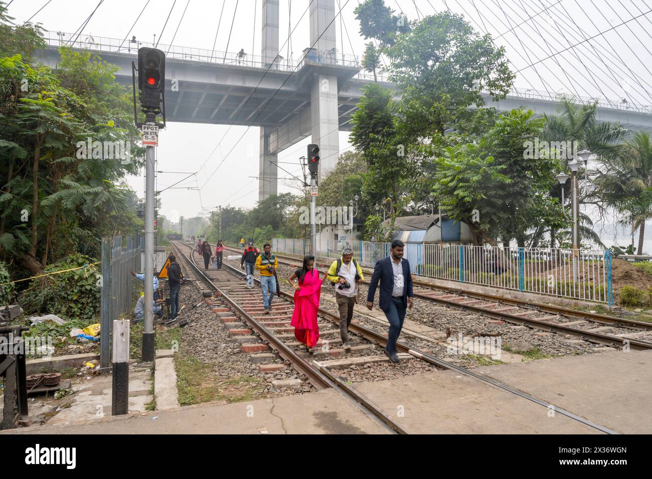 Indien, Westbengalen, Kolkata, Vidyasagar Setu bzw. Deuxième pont Hoosely über den Hoosely River Banque D'Images