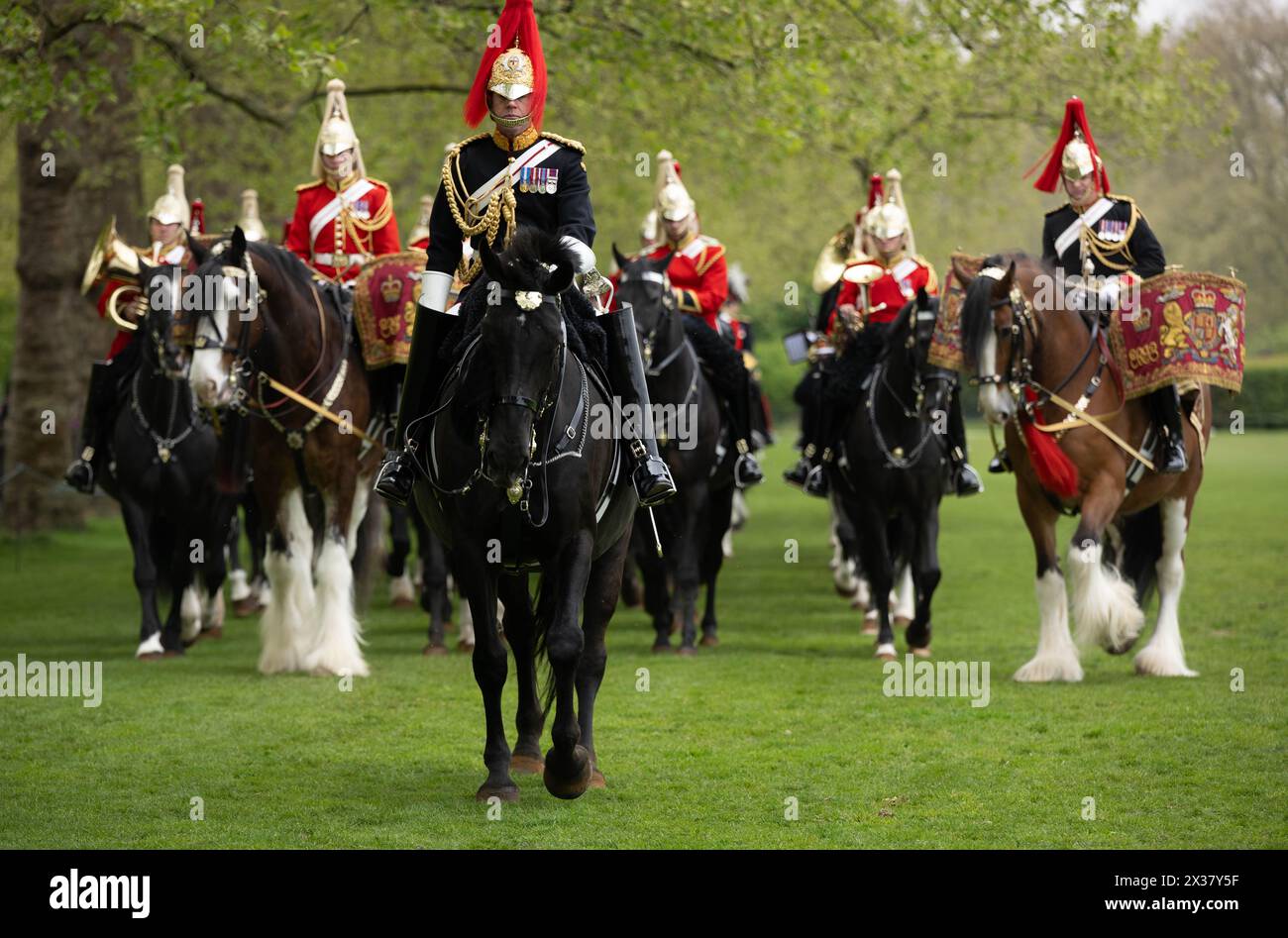 Londres, Royaume-Uni. 25 avril 2024. Household Cavalry Major General's Review Hyde Park London UK Credit : Ian Davidson/Alamy Live News Banque D'Images