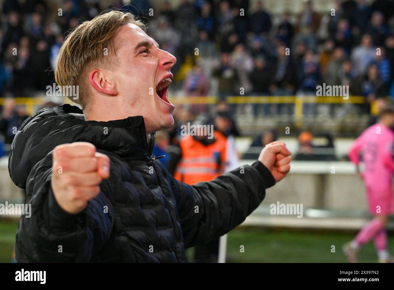 Michal Skoras (8) du Club Brugge célèbre après avoir remporté le Jupiler Pro League saison 2023 - 2024 jour de match 5 dans le match des Champions Play-off entre le Club Brugge KV et le KRC Genk le 24 avril 2024 à Brugge, Belgique. (Photo de David Catry / Isosport) Banque D'Images