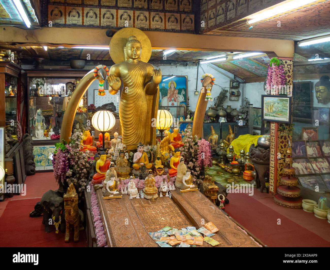 Temple budhiste de Gangaramaya, Colombo City, Sri Lanka, île de Ceylan Banque D'Images
