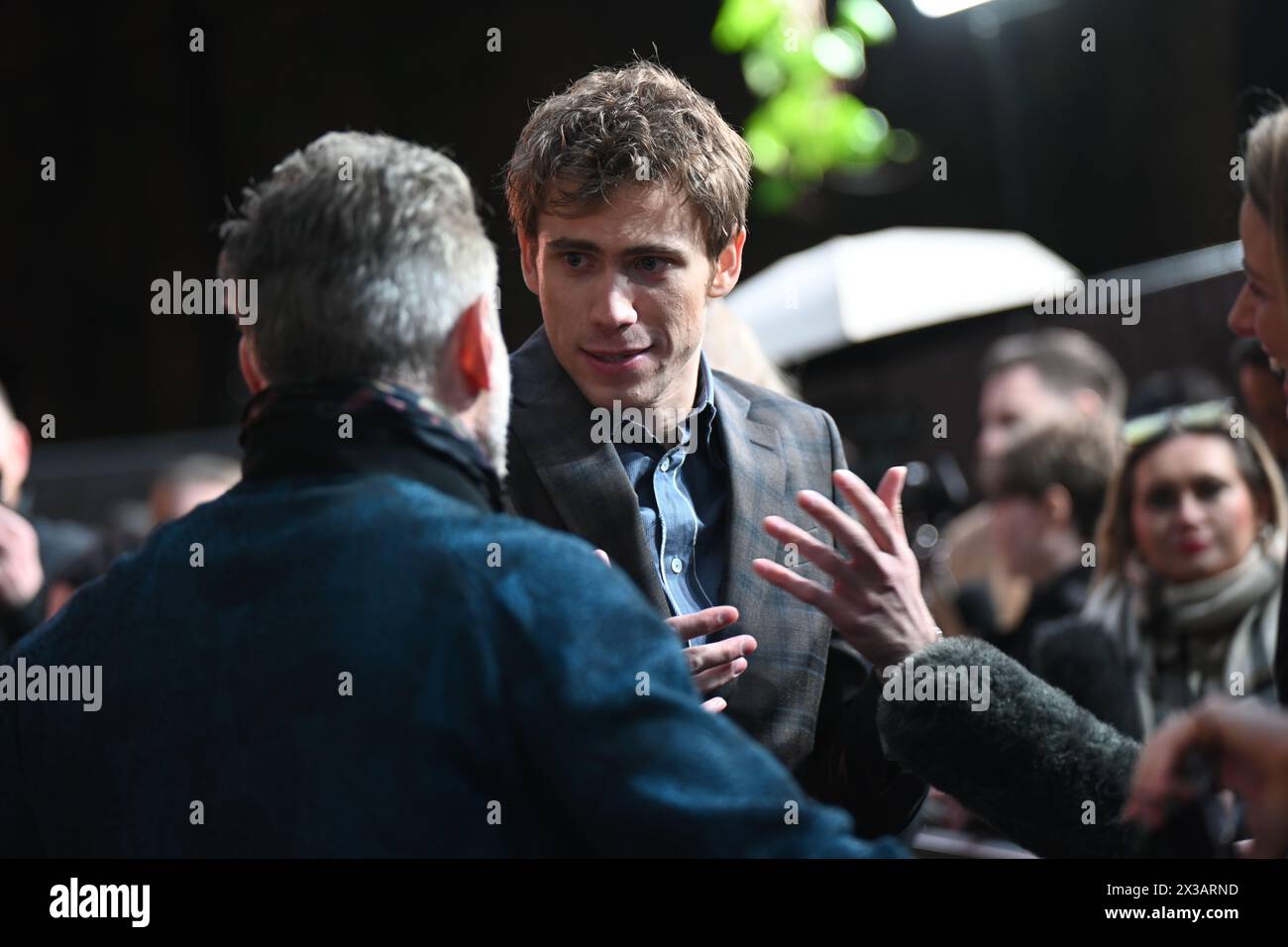 LONDRES, ANGLETERRE - AVRIL 25 2024 : Owen Teague assiste au Royaume de la planète des singes au BFI IMAX, Londres, Royaume-Uni. Banque D'Images