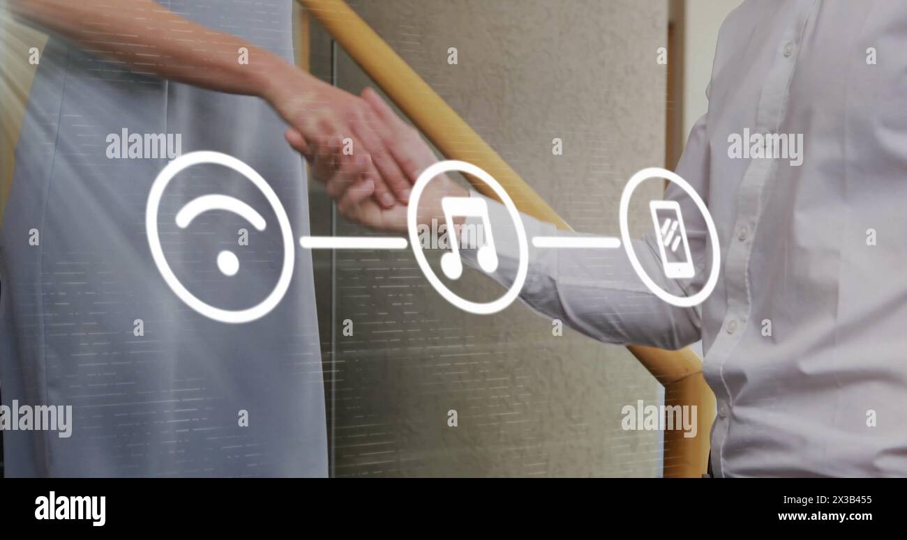 Image d'organigramme d'icônes sur la femme caucasienne marchant en bas et serrant la main avec l'homme Banque D'Images