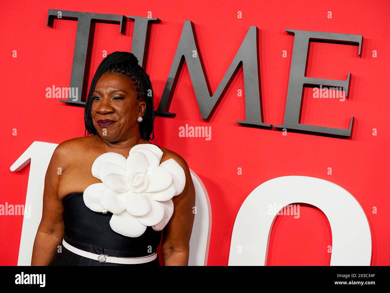 New York, États-Unis. 25 avril 2024. Tarana Burke assiste au Time 100 Gala, honorant les 100 personnes les plus influentes du monde, qui se tient au Frederick P. Rose Hall, maison du jazz au Lincoln Center à New York, le jeudi 25 avril 2024. Crédit : Jennifer Graylock/Alamy Live News Banque D'Images