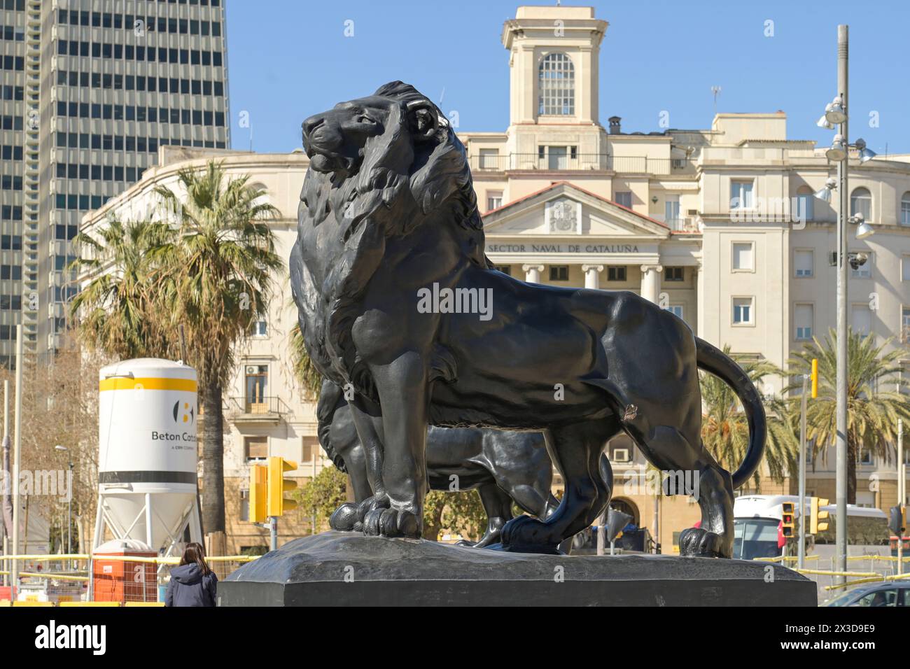 Bronzelöwen, Monument a Colom, Barcelone, Katalonien, Espagne Banque D'Images