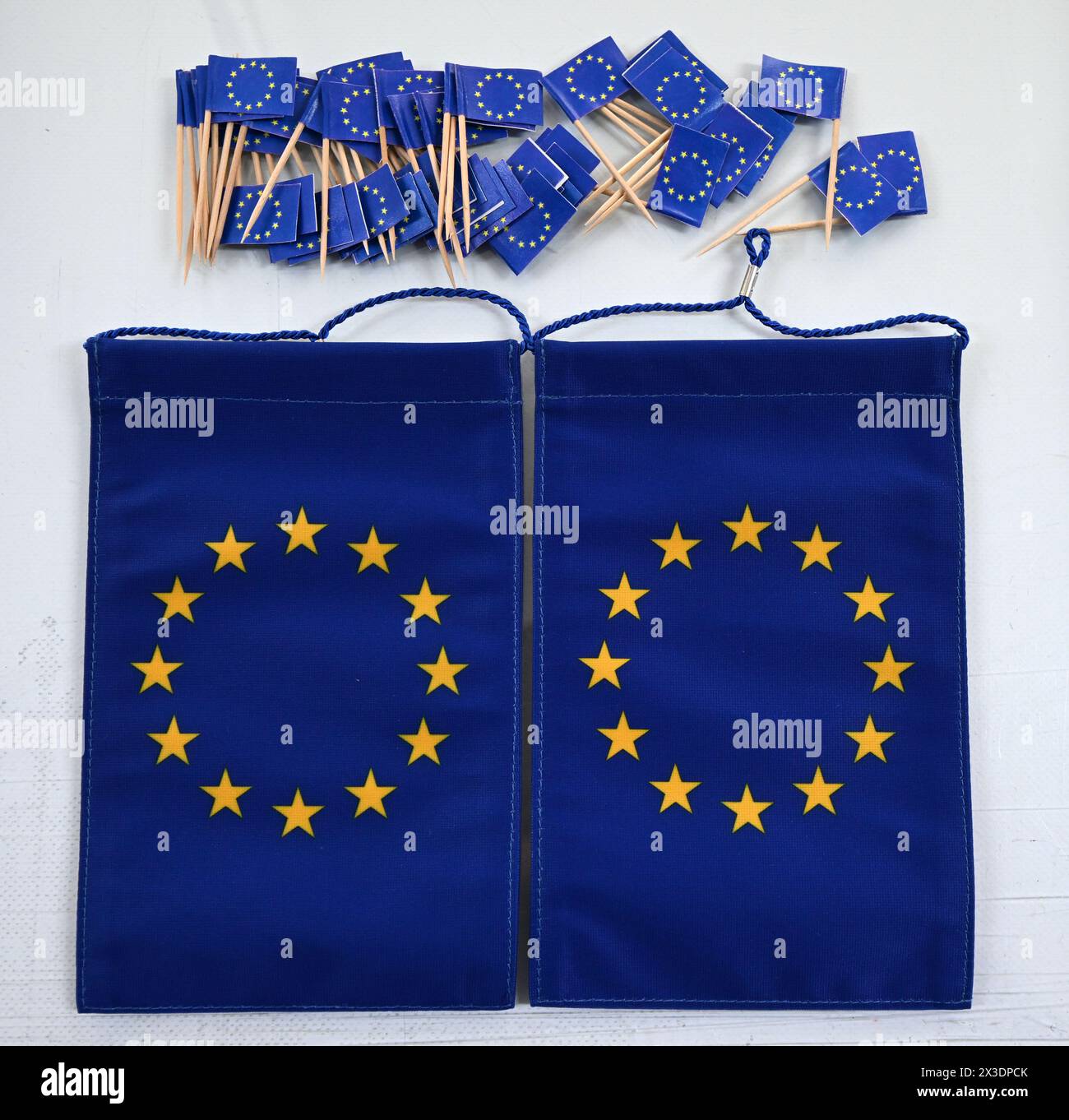 ++ THÈME IMAGE ++ illustration sur les thèmes élections européennes / drapeau européen / Union européenne. Photo : production de drapeaux de l'UE enregistrée le mercredi 13 mars 2024 à Alles Fahnen, une entreprise spécialisée dans la production de drapeaux, à Vienne, en Autriche. - 20240313 PD19225 Banque D'Images
