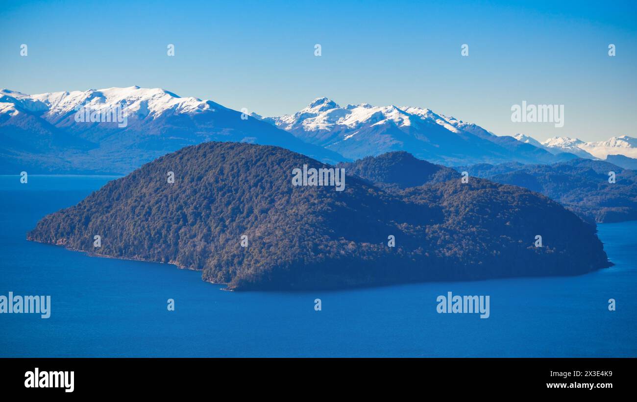 Le Parc National Nahuel Huapi vue aérienne du point de vue du Cerro Campanario à Bariloche, en Patagonie en Argentine. Banque D'Images