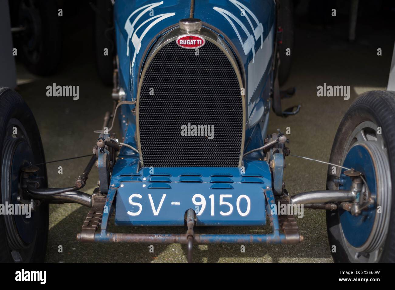 1928 Bugatti type 35 de Bruce Stops, participant au Trophée Grover Williams lors de la 81e réunion des membres, Goodwood Motor Racing circuit, Chichester, Royaume-Uni Banque D'Images