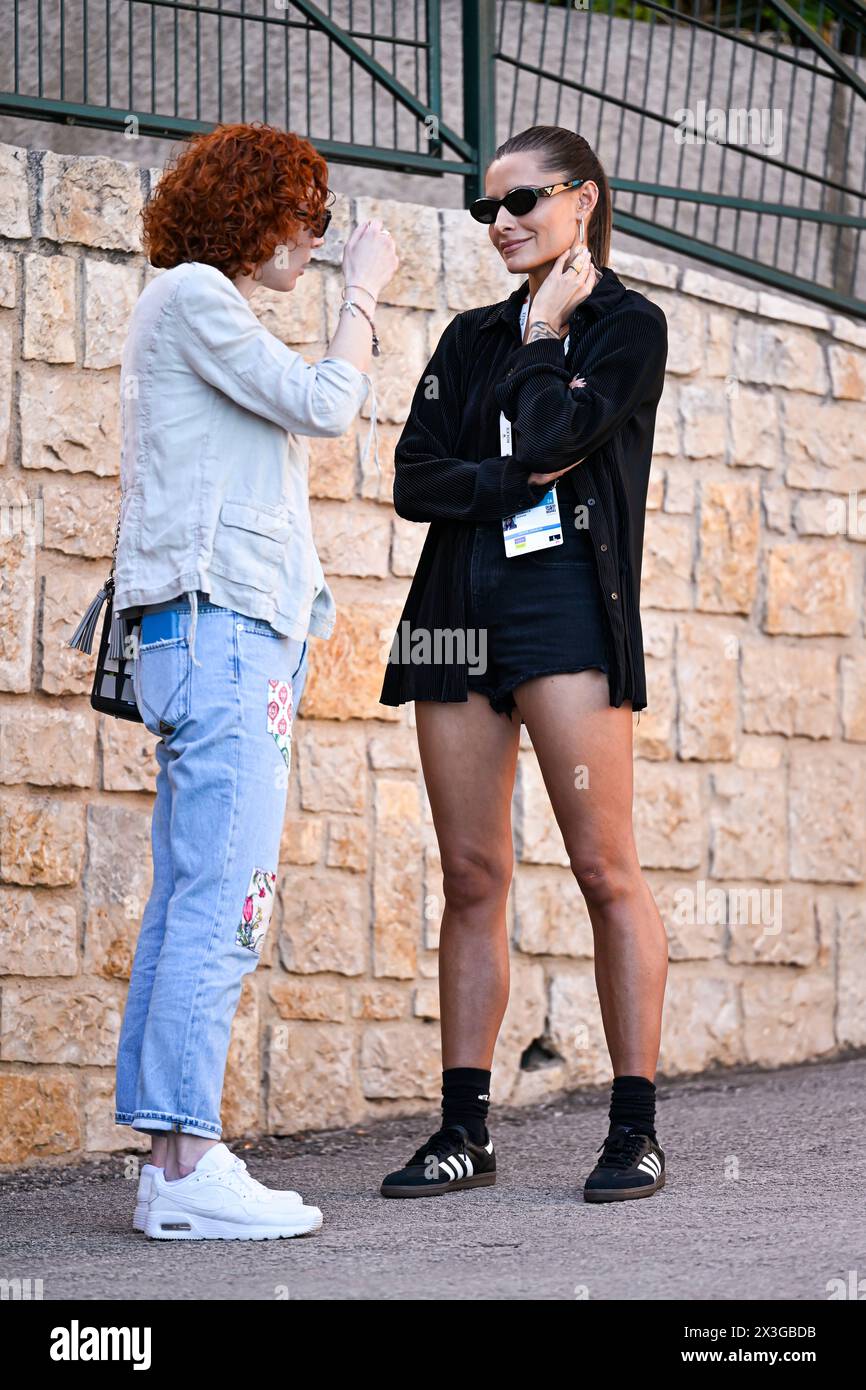 Paris, France. 12 avril 2024. Sophia Thomalla lors du Rolex Monte-Carlo ATP Masters 1000 le 12 avril 2024 au Monte Carlo Country Club de Roquebrune Cap Martin, France près de Monaco. Crédit : Victor Joly/Alamy Live News Banque D'Images