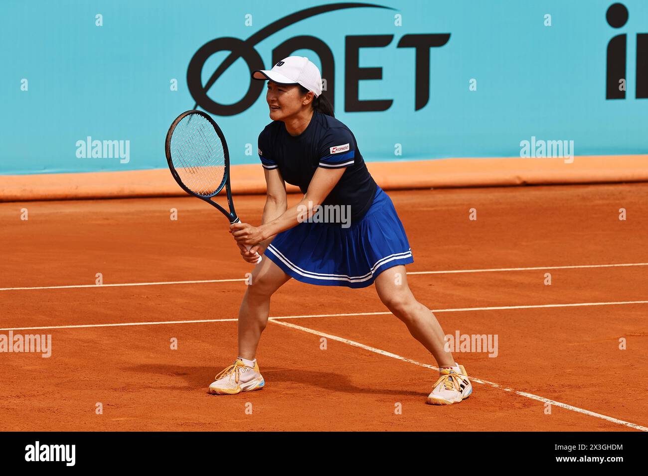 Madrid, Espagne. 26 avril 2024. Shuko Aoyama (JPN) Tennis : Shuko Aoyama lors de la ronde double de 32 match contre Lucia Bronzetti et Liudmila Samsonova lors des tournois WTA 1000 tournoi Mutua Madrid Open de tennis à la Caja Magica de Madrid, Espagne . Crédit : Mutsu Kawamori/AFLO/Alamy Live News Banque D'Images