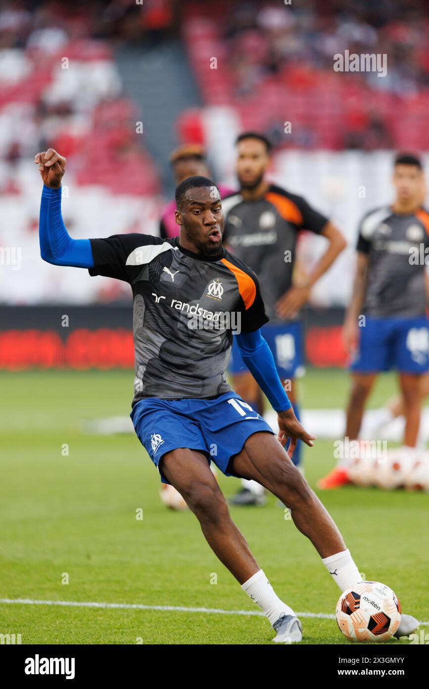 Geoffrey Kondogbia pendant le match de l'UEFA Europa League entre SL Benfica et Olympique de Marseille à l'Estadio Da Luz, Lisbonne, Portugal. (Maciej Rogowski) Banque D'Images