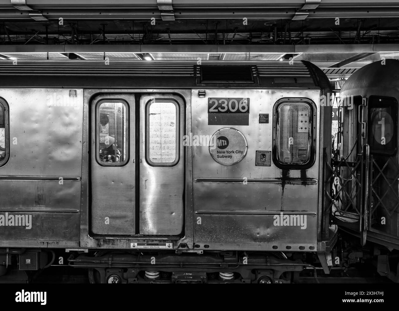 New York City Subway Carriage a New Technology train (NTT) à la station World Trade Centre Cortlandt Street, Manhattan, New York Banque D'Images