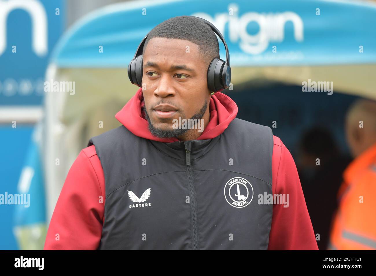 Wycombe, Angleterre. 27 avril 2024. Chuks Aneke de Charlton Athletic avant le match EFL League One entre Wycombe Wanderers et Charlton Athletic. Kyle Andrews/Alamy Live News Banque D'Images