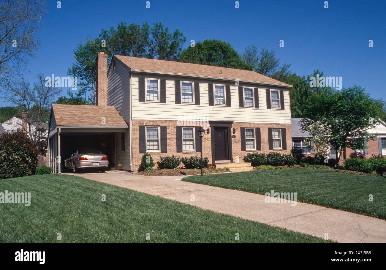 Suburban American Middle-class House. Alexandria, Virginie, États-Unis. Banque D'Images
