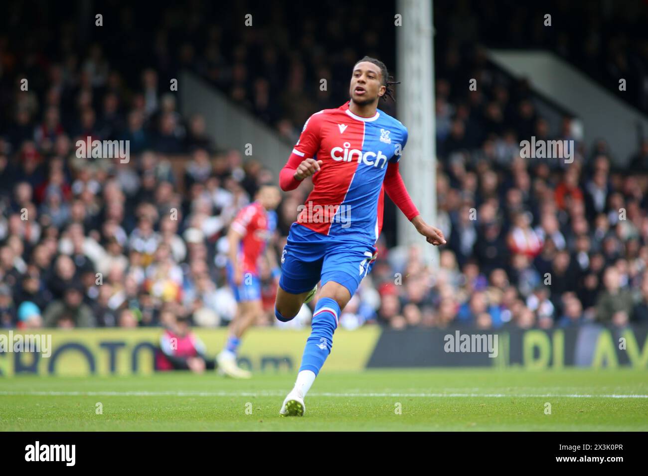 Londres, Royaume-Uni. 27 avril 2024. Londres, 27 avril 2024 : Michael Olise de Crystal Palace lors du match de premier League entre Fulham et Crystal Palace au Craven Cottage le 27 avril 2024 à Londres, Angleterre. (Pedro Soares/SPP) crédit : photo de presse SPP Sport. /Alamy Live News Banque D'Images