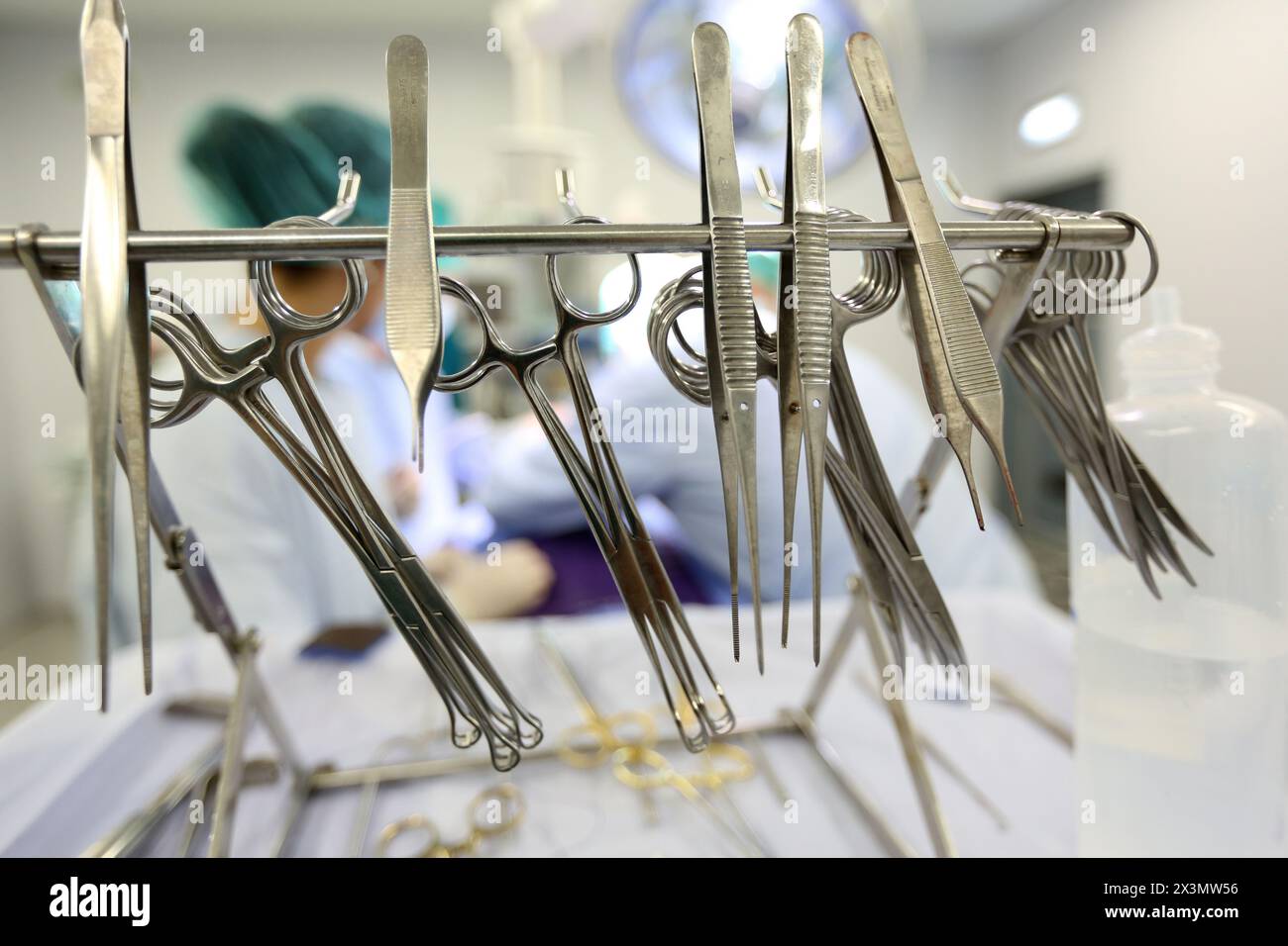 Chirurgie instrumentale, salle d'opération, Hôpital Onkologikoa, Institut d'oncologie, Centre de cas pour la prévention, le diagnostic et le traitement du cancer, Donosti Banque D'Images