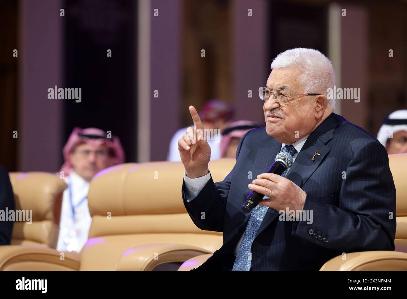 Le président palestinien Mahmoud Abbas Abu Mazen lors de sa participation au Forum économique mondial à Riyad, Royaume d'Arabie saoudite, le 28 avril 2024. Photo de Thaer Ganaim apaimages Riyad Riyad Arabie Saoudite 280424 Riyad PPO 003 Copyright : xapaimagesxThaerxGanaimxxapaimagesx Banque D'Images