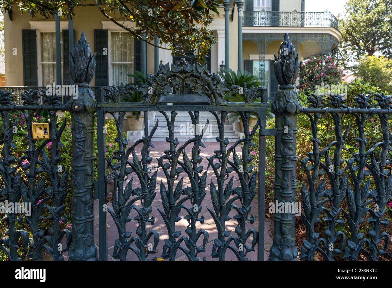 La Nouvelle-Orléans, Louisiane. Clôture Cornstalk dans le Garden District. Banque D'Images