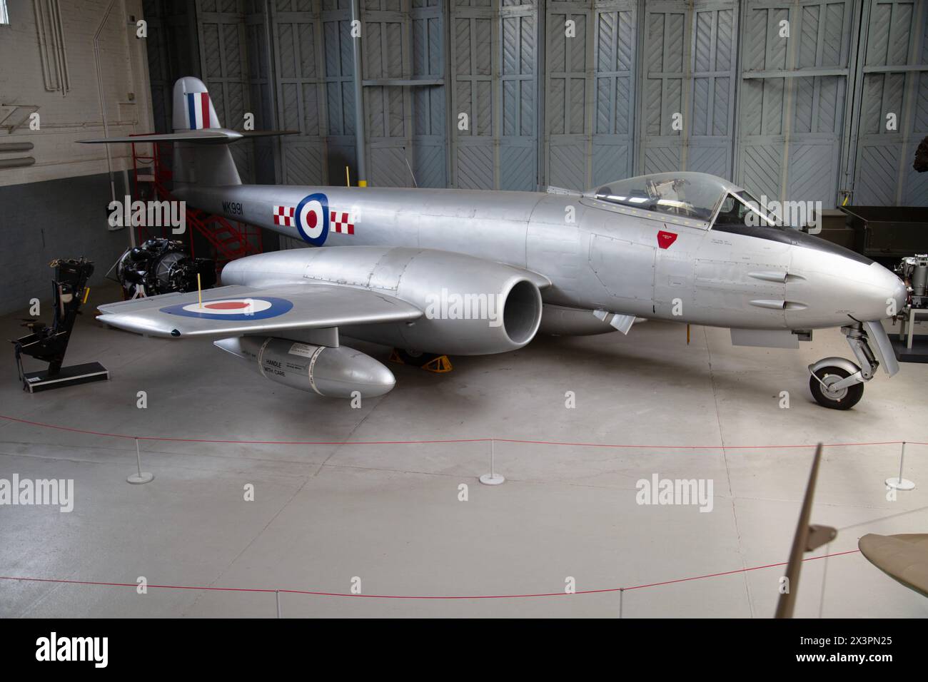Gloster Meteor F.8, WK991 le premier chasseur à réaction britannique qui vola pour la première fois en 1943. Le F.8 est entré en service en 1949. IWM, Duxford, Royaume-Uni Banque D'Images