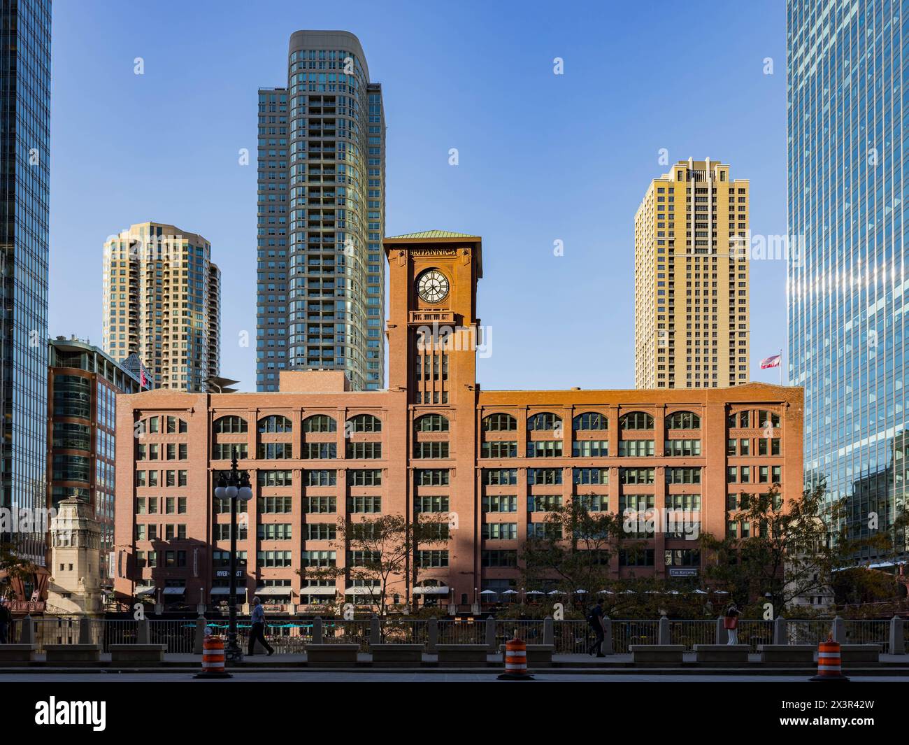 Chicago, OCT 3 2023 - vue extérieure ensoleillée de l'édifice Reid Murdoch Banque D'Images