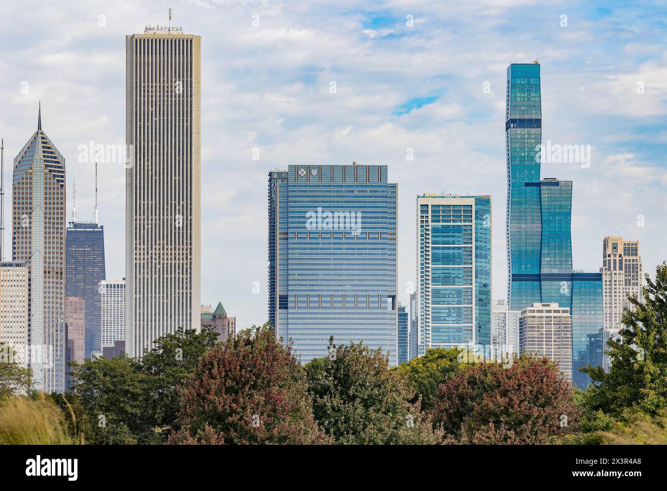 Chicago, 4 octobre 2023 - vue couverte sur le paysage urbain du centre-ville Banque D'Images